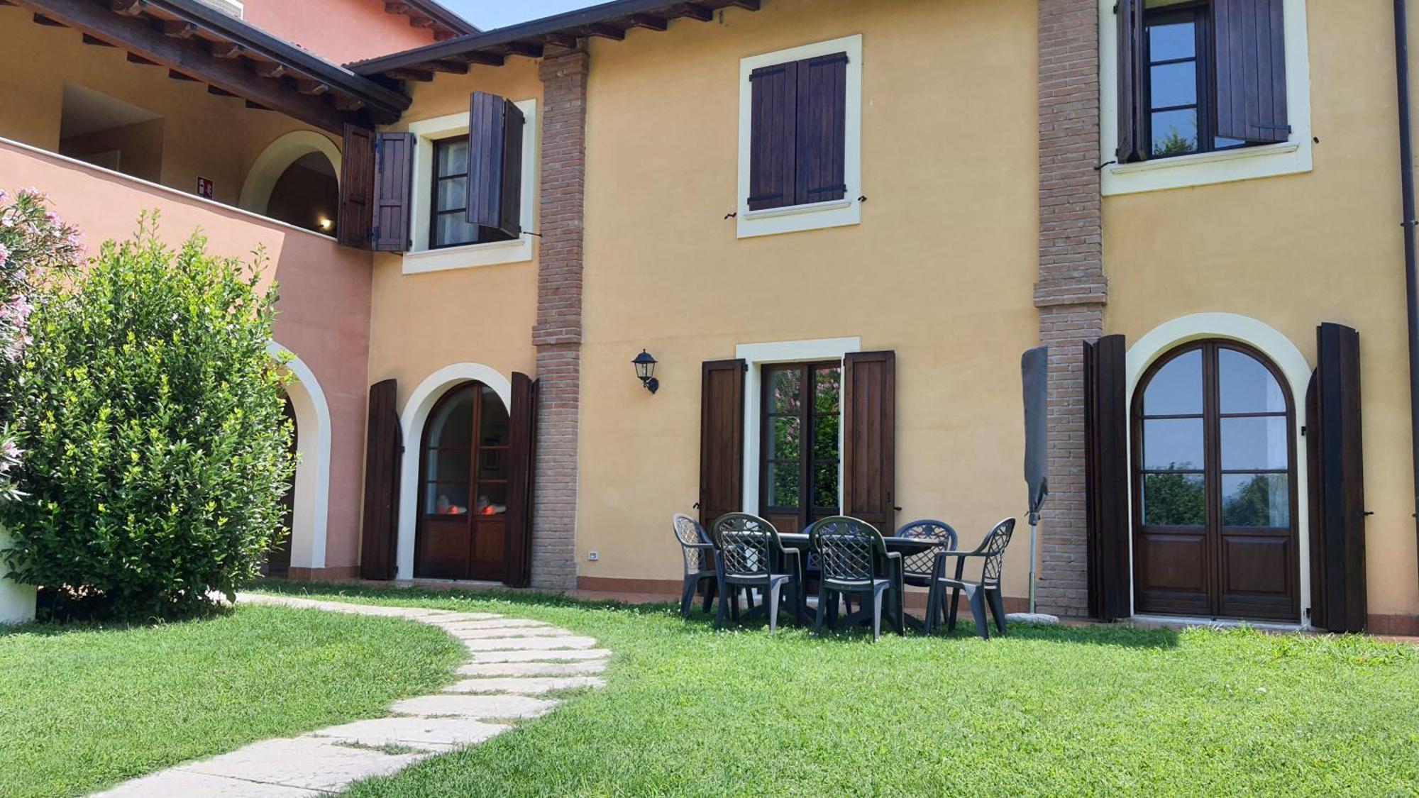 Villa Santa Caterina มาแนร์บา เดล การ์ดา ภายนอก รูปภาพ